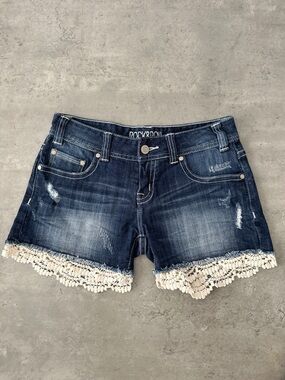 Rock & Roll Cowgirl Dark Blue Denim Shorts with Cream Crochet Trim | Size 25